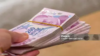 深圳贷款市场风云变幻：热点话题深度解读与未来趋势分析 poster