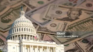 深圳市民李明的还款故事：精打细算，摆脱债务困境的秘诀 poster