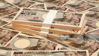 告别月光族：深圳打工人初期理财避坑指南，小钱也能滚雪球！